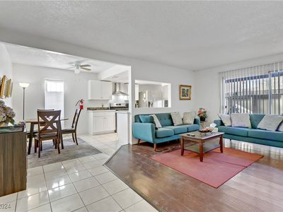 1405 Vegas Valley Dr APT 151