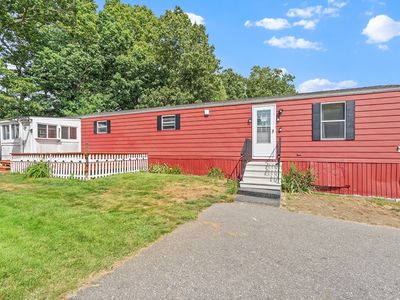 32 Kevork Ave