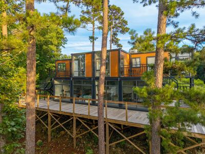 124 Waterfall Ct