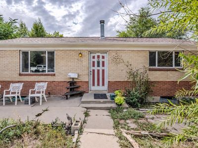 623 Winona Court
