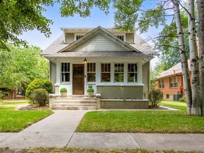 920 Laporte Ave