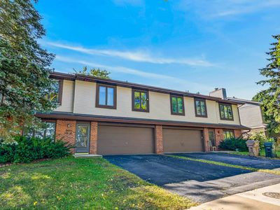 6005 Williamsburg Way
