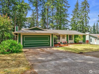3920 Celeste Court SE