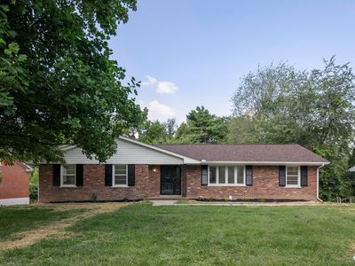 3479 Lansdowne Dr