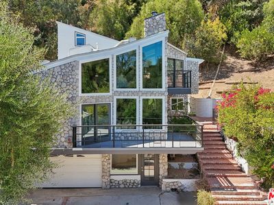 4631 Ensenada Dr