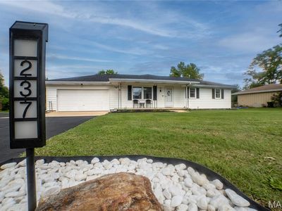 237 Farmers Ln