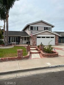 10142 Cliff Dr