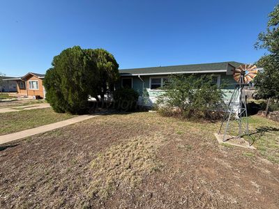 Property at 606 S Longwood Ave, Fritch, TX
