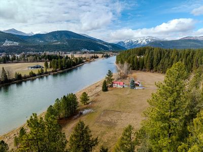 1165 Kootenai River Rd