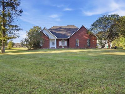 512 Gateway Dr
