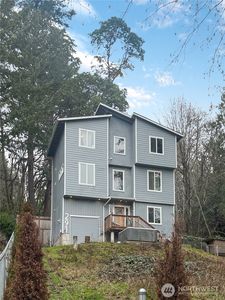 291 E Shorecrest Drive