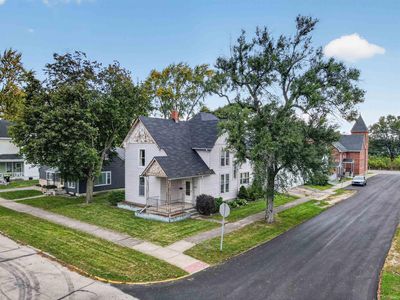 540 E High St