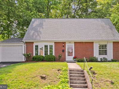 1017 Emmerick Dr