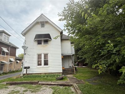 886 N Sharpsville Ave