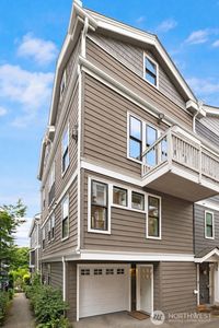 746 Boylston Avenue E #A