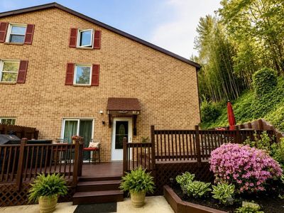 Property at 97 Park Vallei Ln, Brookhaven, PA