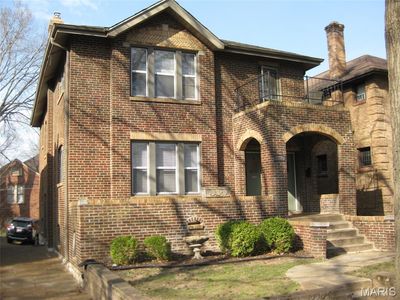 7359 Amherst Ave