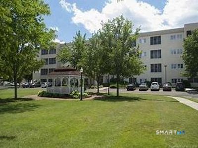 75 Washington Avenue #2-402