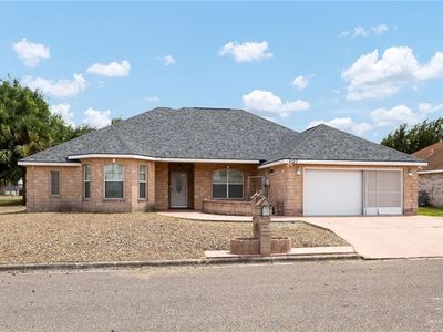 2107 Meadow Way Dr