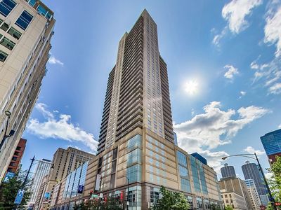 545 N Dearborn St #W3005