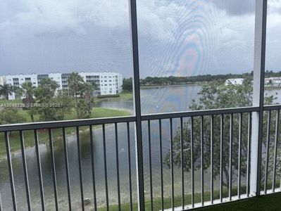 10730 NW 66th St APT 403