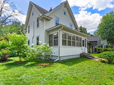 1646 Taylor Ave