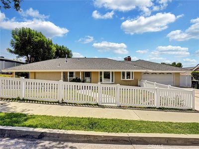 2216 E Denise Ave