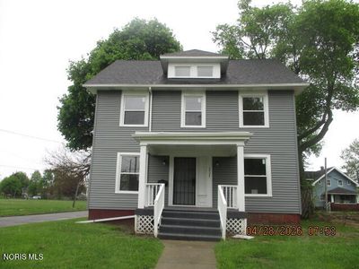 2537 Fulton St