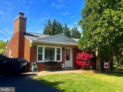 6122 Thompson Dr