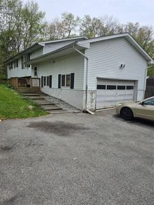 128 Crum Elbow Road