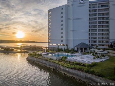 166 Captiva Dr #9C