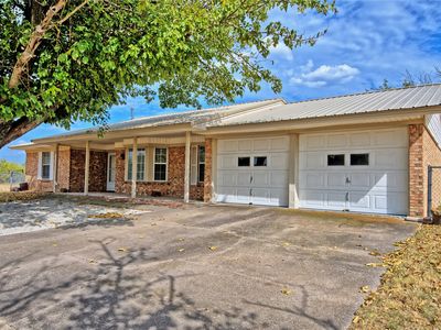 437 Jakes Rd