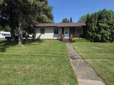 36 Williams St