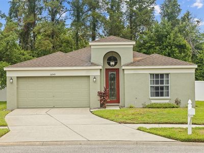 26749 Middleground Loop