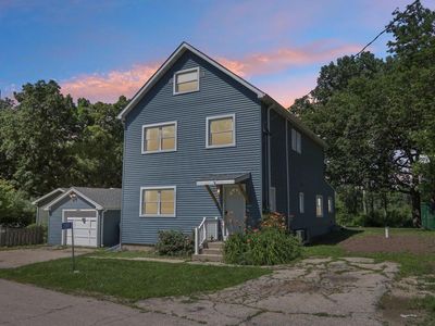 2107 Haegele DRIVE