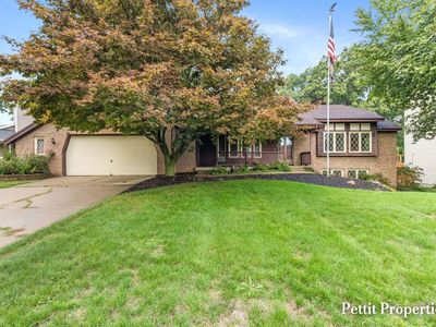 1687 Oakvale Dr SW