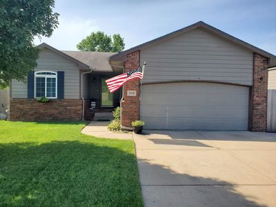 1435 E Berlin St