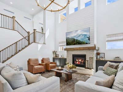 5481 S Mesa Trail Pl