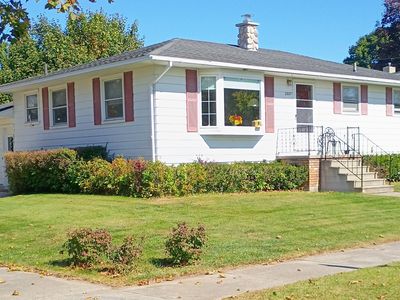 2887 S 4th Ave