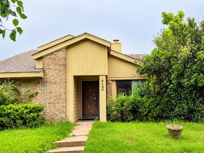3105 Sunset Ct