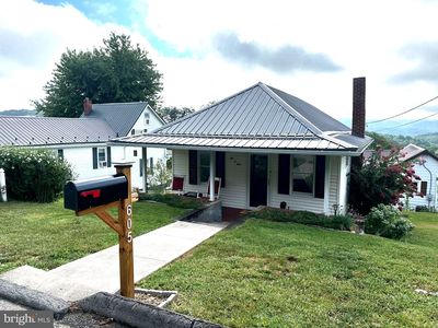 605 Leiper St