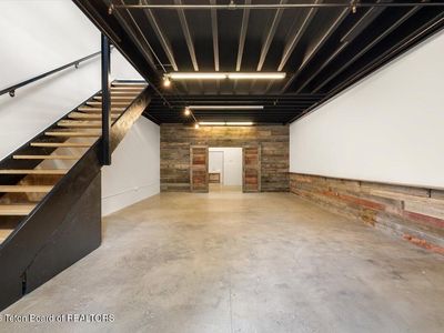 1113 W Highway 22