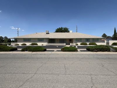 8901 Parkland Dr