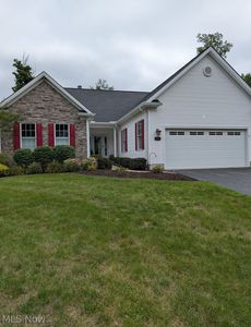543 Honeysuckle Ln