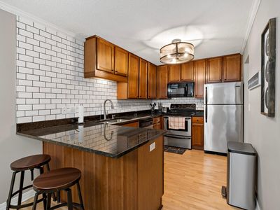 3150 Excelsior Blvd APT 103