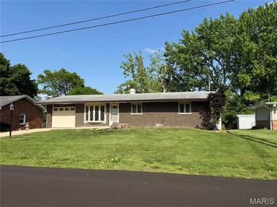 Property at 5105 Staten Dr, Godfrey, IL