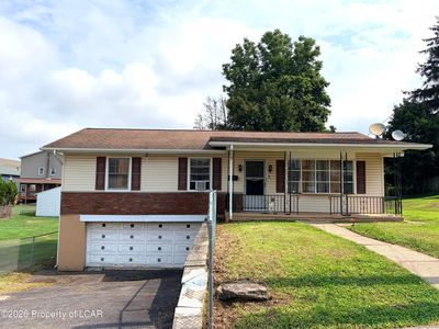 26 Fall St