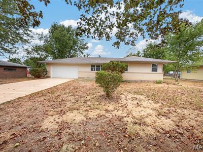 Property at 155 Jessie St, Lebanon, MO