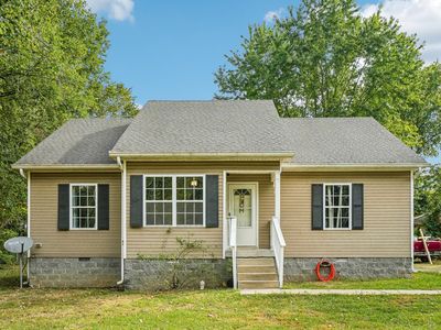 Property at 2027 Old Greenbrier Pike, Greenbrier, TN
