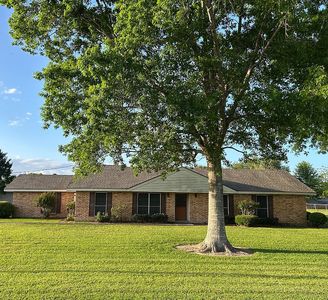 1010 N Tamela Dr